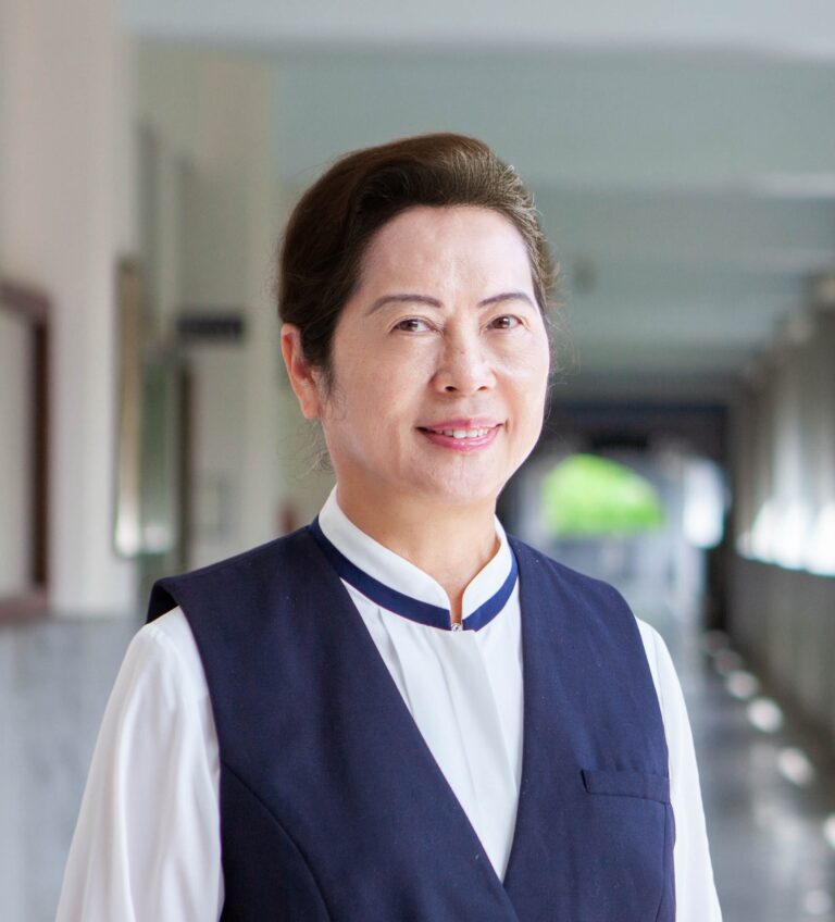 慈濟大學護理學院 彭台珠